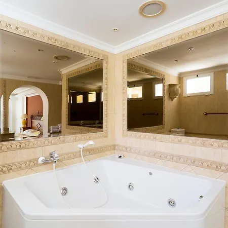 Apart-hotel Liberty Tenerife 3*